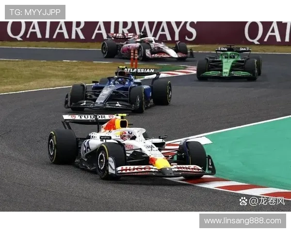 F1车队最新动态：2025赛季引擎技术革新与车手转会风波分析