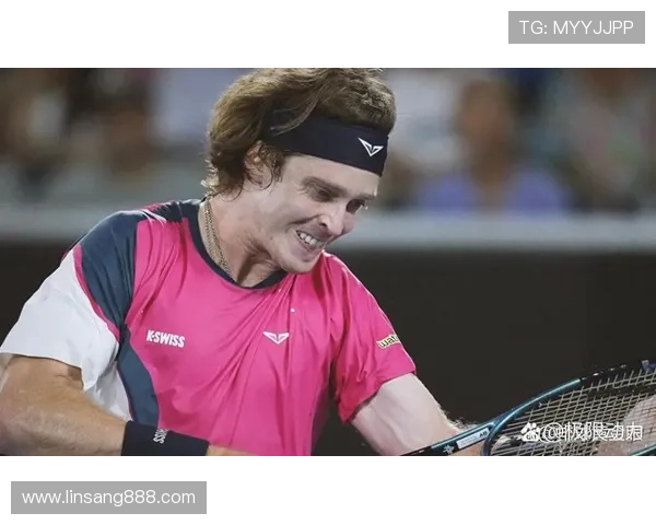 新星横空崛起引爆赛场全球网坛风云再起争冠焦点激战正酣四强之争夺 新星横空崛起引爆赛场全球网坛风云再起争冠焦点激战正酣四强之争夺