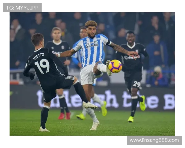 哈德斯菲尔德足球俱乐部历史沿革与未来发展潜力分析