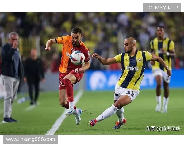 英超最新战况分析 曼联重拾胜利阿森纳展现强大攻势